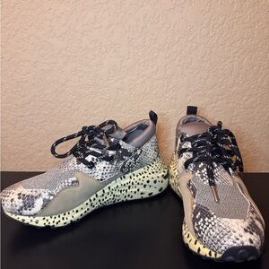 Steve Madden Cliff sneakers